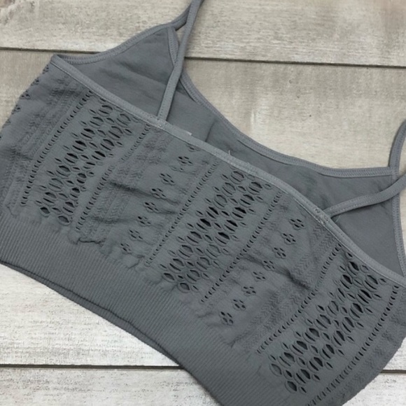 ▪️3 Bralettes bundle!  Comfy Gray Patterned OS - Picture 3 of 3